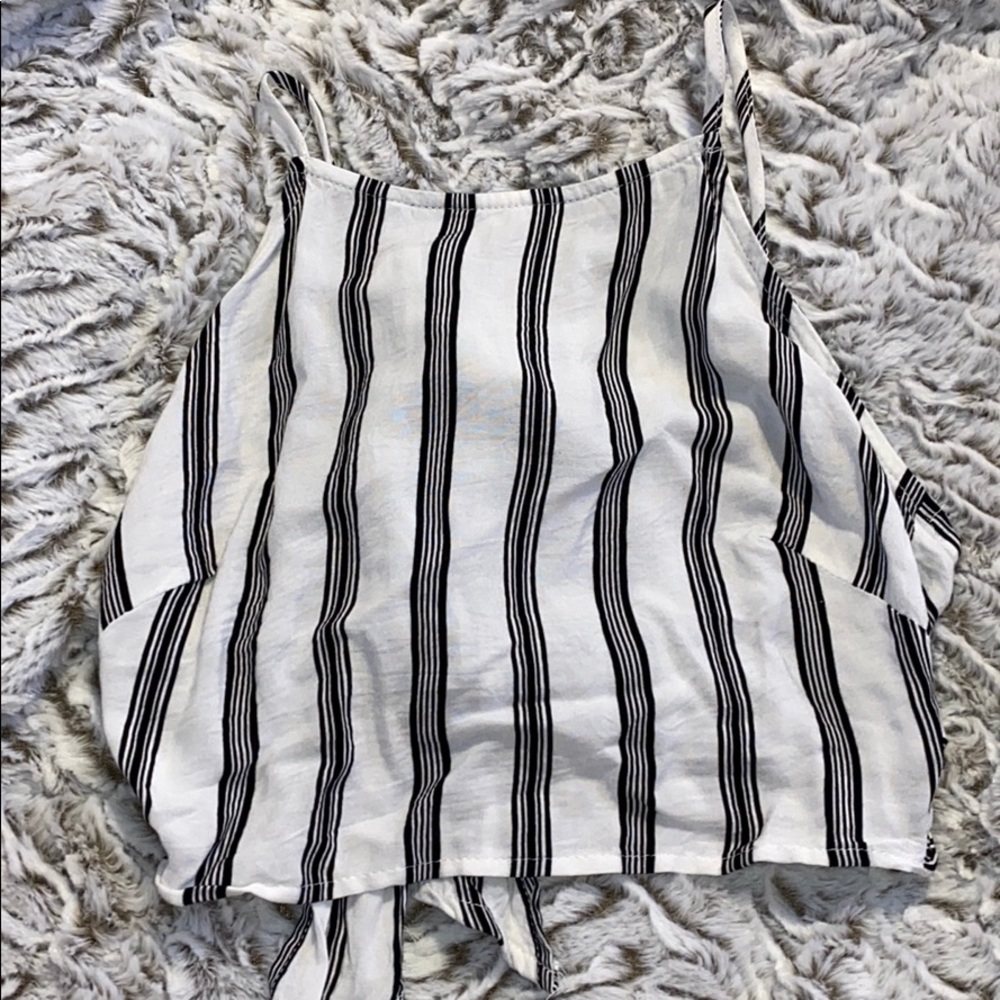 Tie back crop top by kendall & kylie